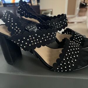 Ann Taylor Black Studded block heeled Sandals size 7.5